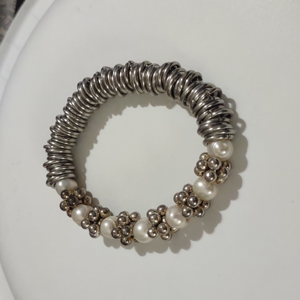 PEARL AND SILVER COIL STRETCH BRACELET CUSTOM DESIGNED